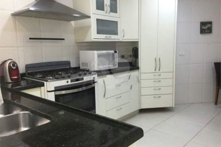 Casa à venda com 4 quartos, sendo 3 suítes, no condomínio Residencial Nova Cantareira, São Paulo - SP