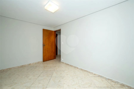 Casa à venda com 2 quartos em Conjunto Residencial Jardim Canaã, São Paulo, SP