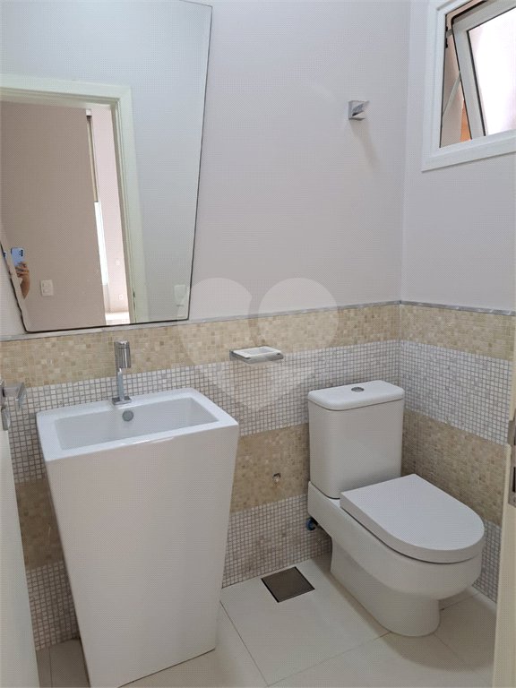 Casa à venda com 3 suítes no condomínio Residencial Terra Nobre, Indaiatuba - SP