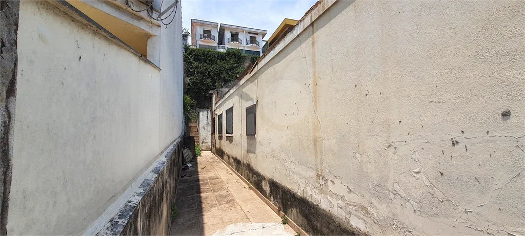Terreno à venda em Parada Inglesa, São Paulo, SP