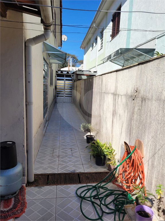 Sobrado à venda com 3 quartos, sendo 1 suíte, em Jardim da Glória, Cotia, SP