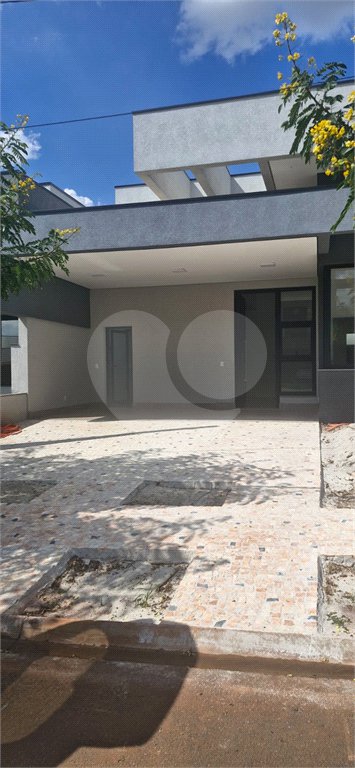 Casa à venda com 3 suítes no condomínio Terras da Estância, Paulínia - SP