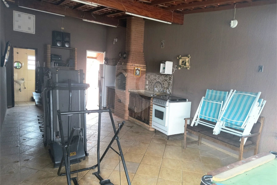 Sobrado à venda com 3 quartos, sendo 1 suíte,  em Vila Palmeiras, São Paulo, SP