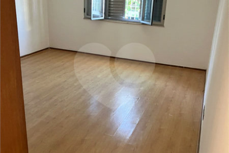 Sobrado para alugar com 4 quartos, sendo 2 suítes, em Brooklin Paulista, São Paulo, SP