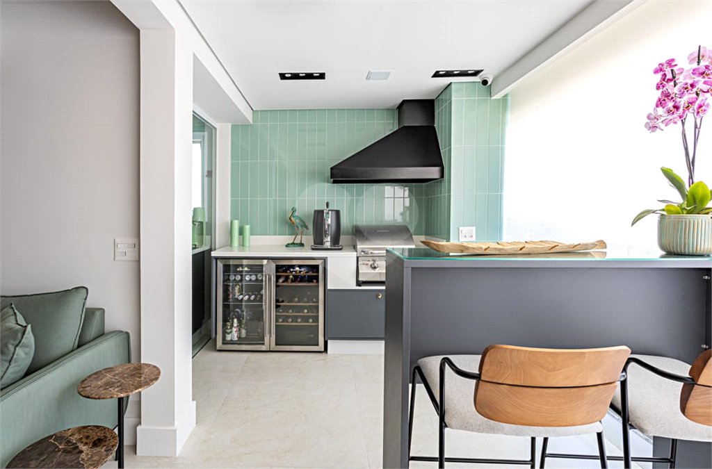 Apartamento à venda com 3 suítes em Jardim Sul, São Paulo, SP