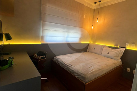Apartamento à venda com 4 quartos, sendo 2 suítes,  em Brooklin Paulista, São Paulo, SP