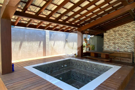Casa à venda com 4 suítes em Orla Norte, Porto Seguro, BA