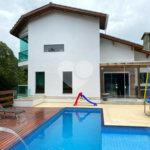 Casa à venda ou para alugar com 4 suítes no condomínio Associação Reserva das Hortênsias, Mairiporã - SP