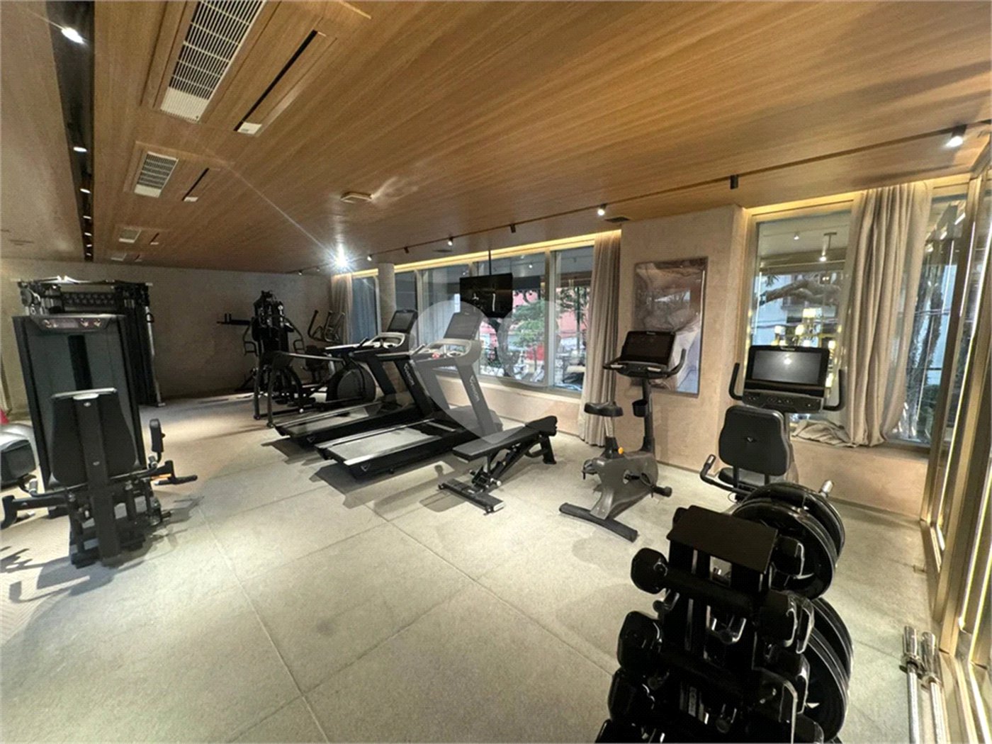 Apartamento à venda com 3 suítes em Brooklin Paulista, São Paulo, SP