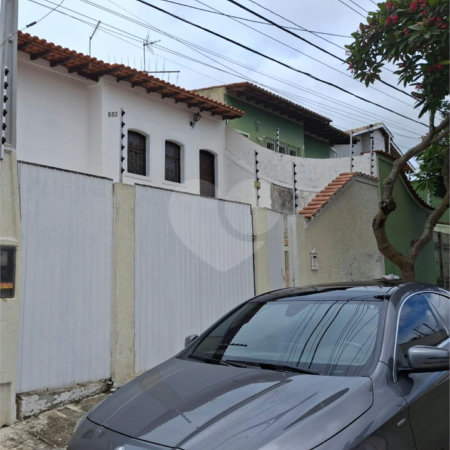 Casa à venda com 3 quartos, sendo 1 suíte,  em Vila Oliveira, Mogi das Cruzes, SP