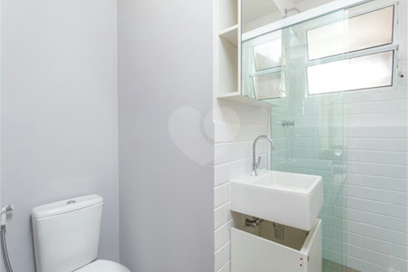 Apartamento à venda com 4 quartos, sendo 2 suítes, em Pinheiros, São Paulo, SP
