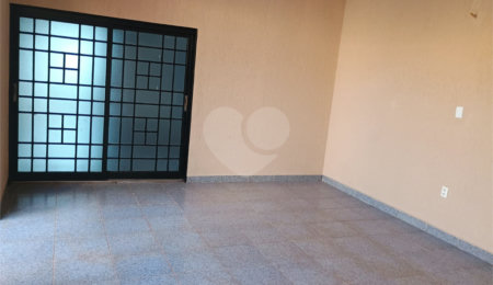 Casa à venda com 5 quartos, sendo 1 suíte,  em Residencial e Comercial Palmares, Ribeirão Preto, SP