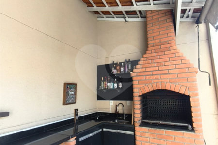 Sobrado à venda com 3 suítes em Água Fria, São Paulo, SP