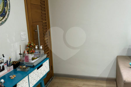 Apartamento à venda com 3 quartos, sendo 1 suíte,  em Santa Teresinha, São Paulo, SP