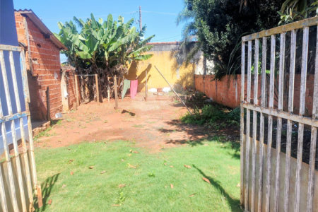 Casa à venda com 3 quartos, sendo 1 suíte, em Tupy, Itapetininga, SP