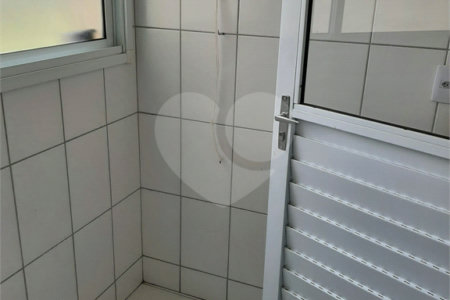 Apartamento à venda ou para alugar com 3 quartos, sendo 1 suíte,  em Vila Suzana, São Paulo, SP