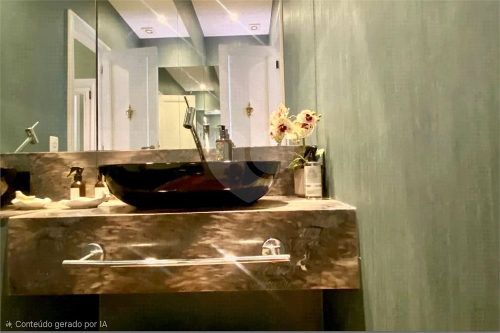 Apartamento à venda com 3 quartos, sendo 1 suíte, em Copacabana, Rio de Janeiro, RJ