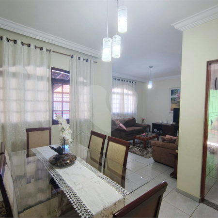 Casa Térrea à venda com 3 quartos, sendo 1 suíte, em Jardim da Fonte, Jundiaí, SP