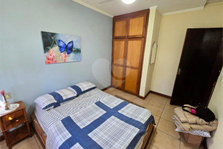 Chácara à venda com 4 quartos, sendo 1 suíte, em Cercadinho, Alambari, SP
