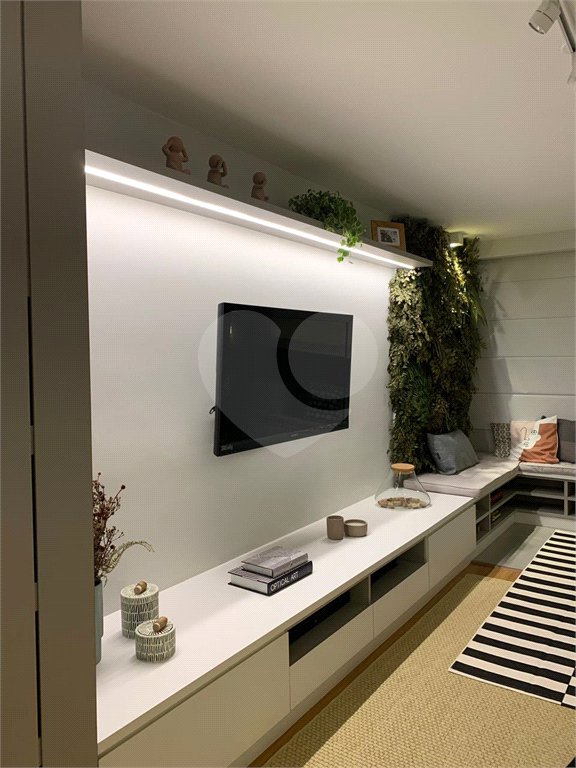 Apartamento à venda com 3 quartos, sendo 1 suíte, em Santana, São Paulo, SP