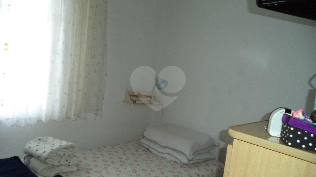 Casa à venda com 5 quartos, sendo 1 suíte, em Vila Mazzei, São Paulo, SP
