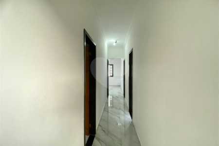 Casa à venda com 4 quartos, sendo 1 suíte, em Inhoaíba, Rio de Janeiro, RJ