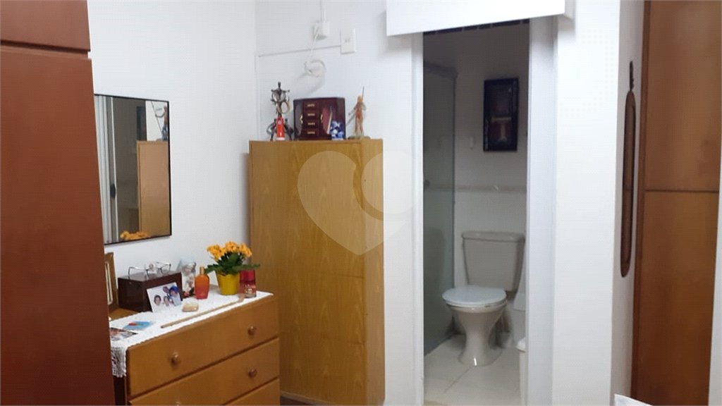 Casa de Vila à venda com 4 quartos, sendo 1 suíte, em Santana, São Paulo, SP