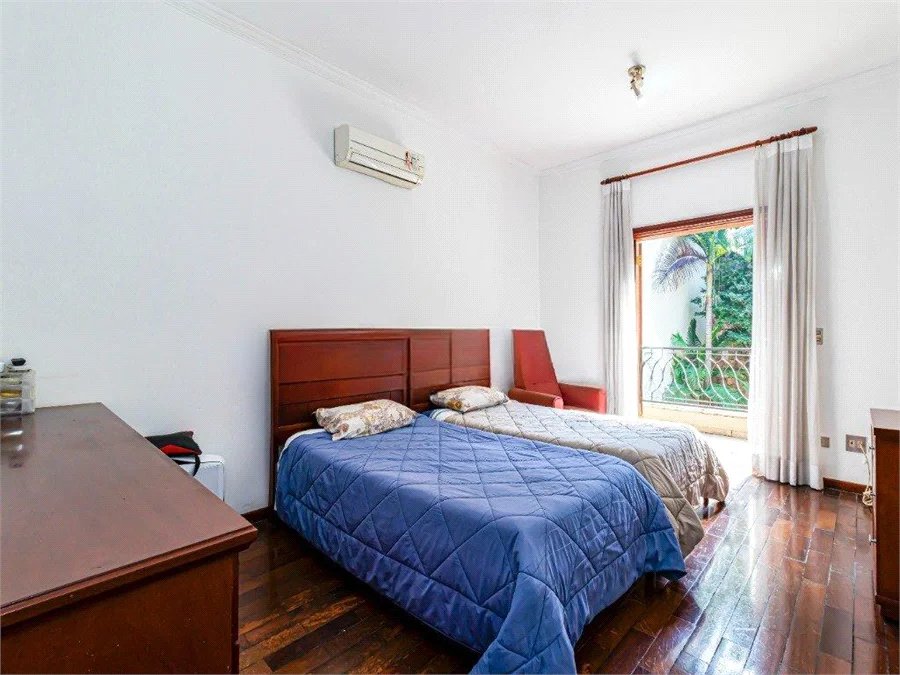 Casa à venda com 4 suítes em Morumbi, São Paulo, SP