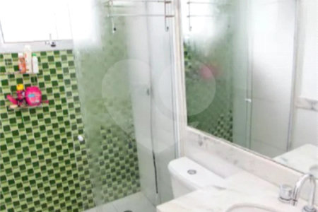 Sobrado à venda com 3 quartos, sendo 1 suíte, em Vila Nivi, São Paulo, SP