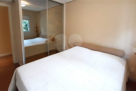 Apartamento à venda com 4 suítes em Campo Belo, São Paulo, SP