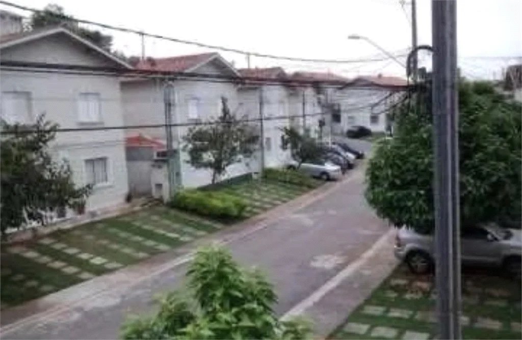 Apartamento à venda com 2 quartos em Chora Menino, São Paulo, SP