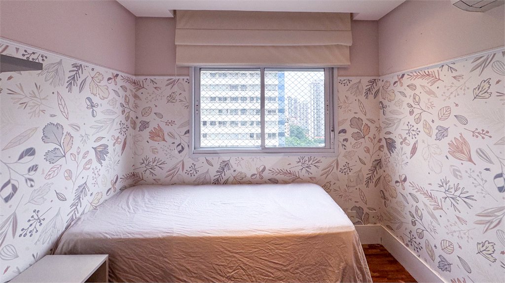 Apartamento à venda com 3 suítes em Brooklin, São Paulo, SP