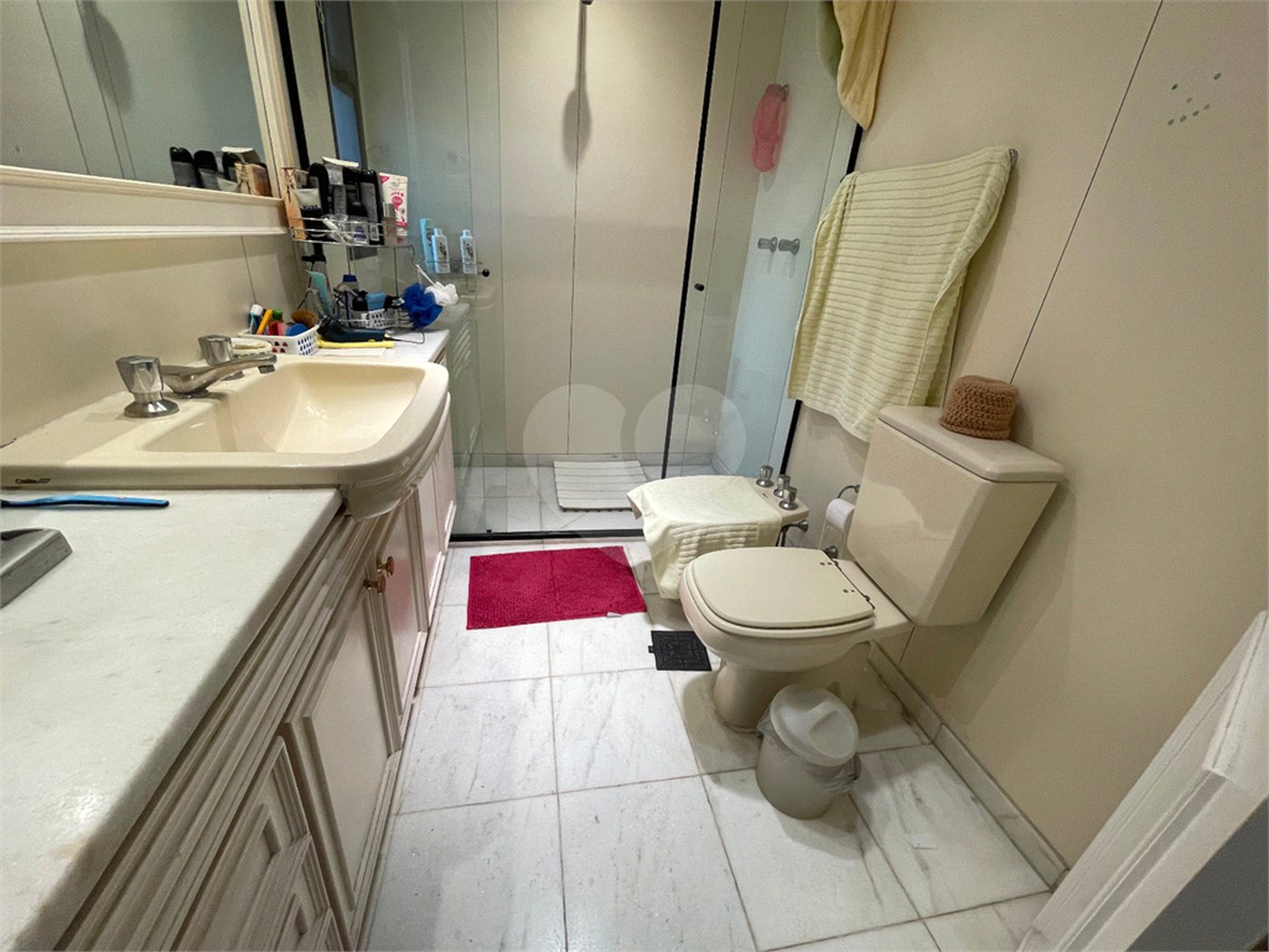 Apartamento à venda com 3 quartos, sendo 1 suíte,  em Lar São Paulo, São Paulo, SP
