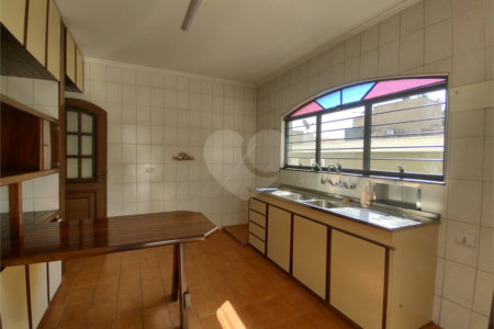 Sobrado à venda com 3 quartos, sendo 1 suíte, em Campo Grande, São Paulo, SP