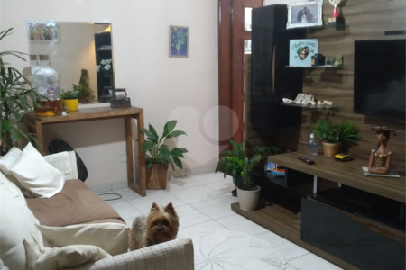 Sobrado à venda com 3 quartos, sendo 2 suítes, em Vila Gustavo, São Paulo, SP