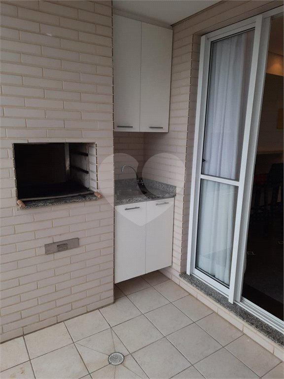 Apartamento à venda ou para alugar com 3 quartos, sendo 1 suíte, em Cidade São Francisco, São Paulo, SP