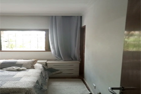 Casa à venda com 3 quartos, sendo 1 suíte,  em Lapa de Baixo, São Paulo, SP