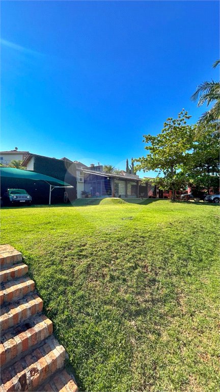 Villagio à venda com 5 quartos, sendo 3 suítes, em Vila Petrópolis, Atibaia, SP