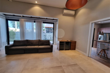 Casa à venda com 6 quartos, sendo 5 suítes,  no condomínio São Joaquim, Vinhedo - SP