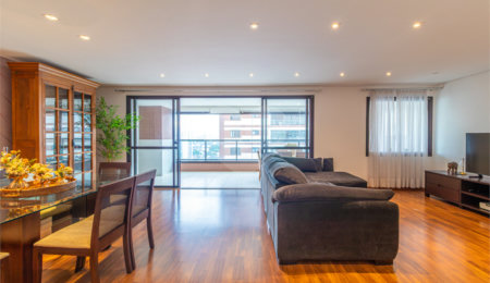 Apartamento à venda com 3 suítes em Chácara Santo Antônio, São Paulo, SP