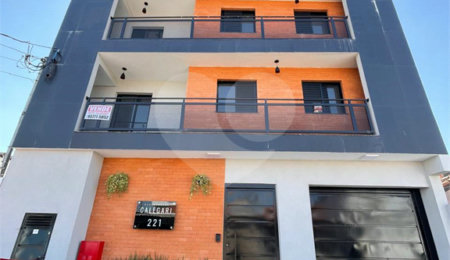 Casa à venda com 2 quartos no condomínio Residencial Calegari, São Paulo - SP