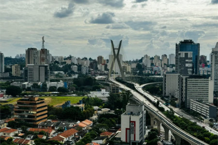 Apartamento à venda com 3 quartos em Vila Cordeiro, São Paulo, SP