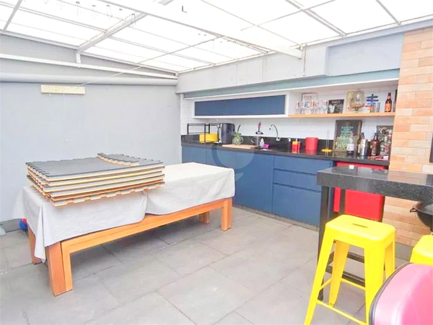 Casa à venda com 3 quartos, sendo 1 suíte,  em Jardim Monte Kemel, São Paulo, SP