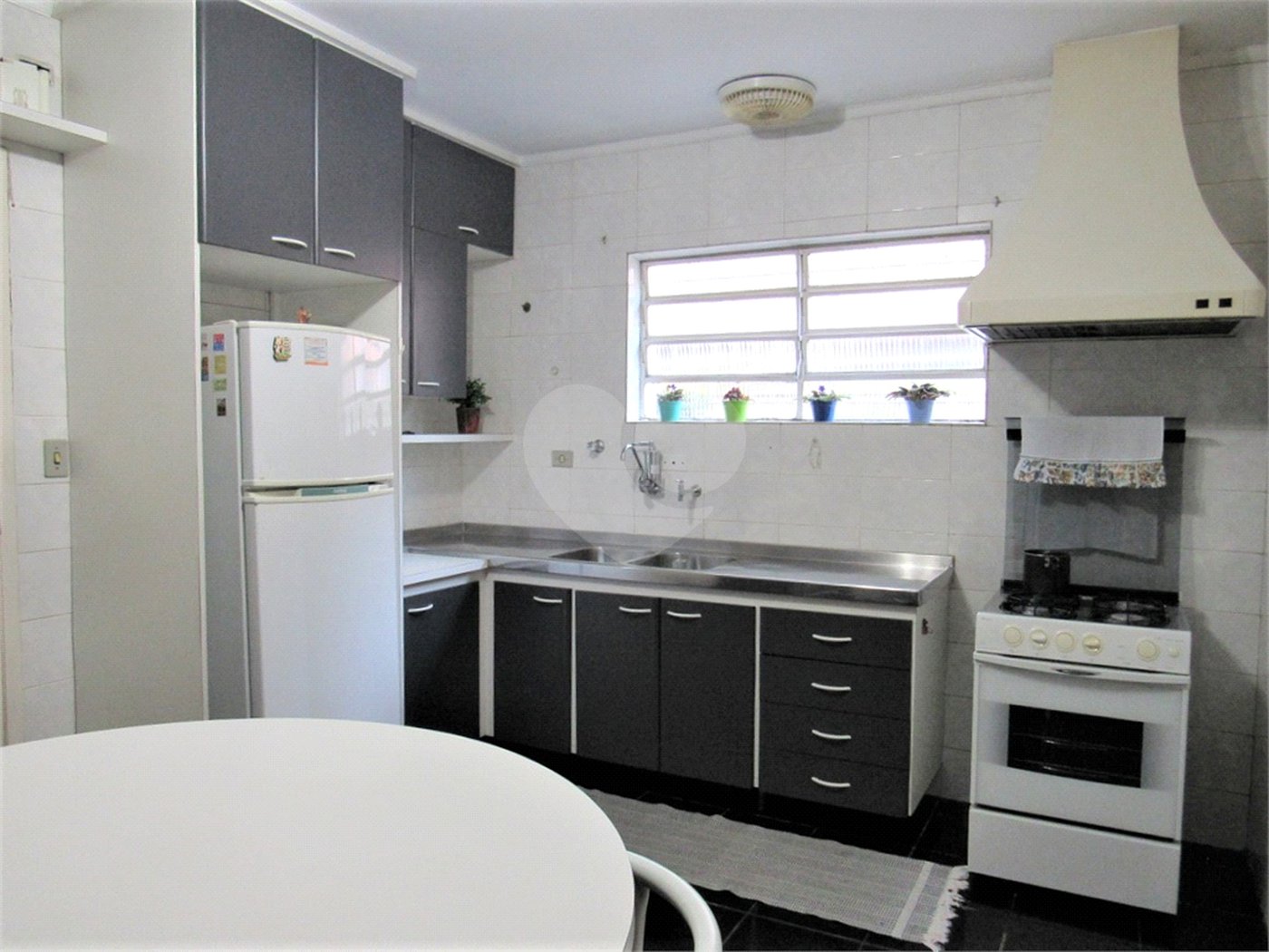 Sobrado à venda com 3 quartos, sendo 1 suíte, em Vila Mascote, São Paulo, SP