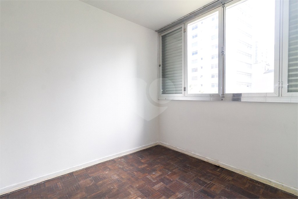 Apartamento à venda com 3 quartos, sendo 1 suíte, em Jardim América, São Paulo, SP