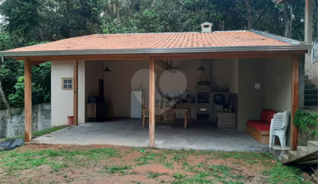 Casa à venda com 3 quartos, sendo 1 suíte,  em Serra da Cantareira, Mairiporã, SP