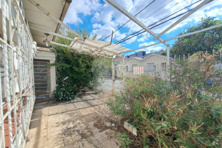 Casa à venda com 3 quartos, sendo 1 suíte, em Vila Constança, São Paulo, SP