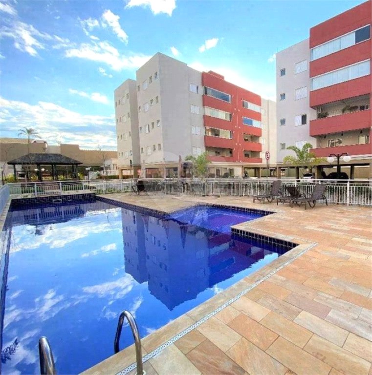 Apartamento à venda com 2 suítes em Pinheirinho, Vinhedo, SP