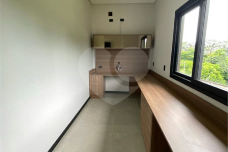 Casa à venda com 4 quartos, sendo 3 suítes,  no condomínio Jardim das Palmeiras, Bragança Paulista - SP