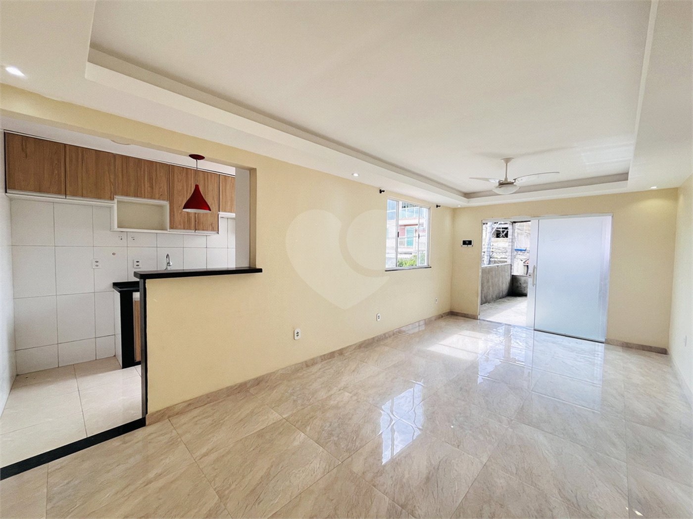 Casa à venda com 3 quartos em Campo Grande, Rio de Janeiro, RJ
